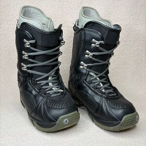 Burton Sabbath Black Snowboard Boots Men’s 9 Gray Laces GREAT CONDITION Winter